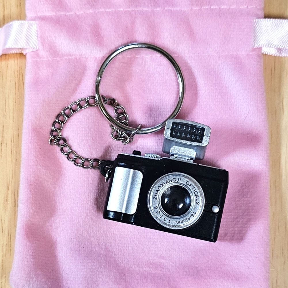 New✨️Mini Camera Keychain